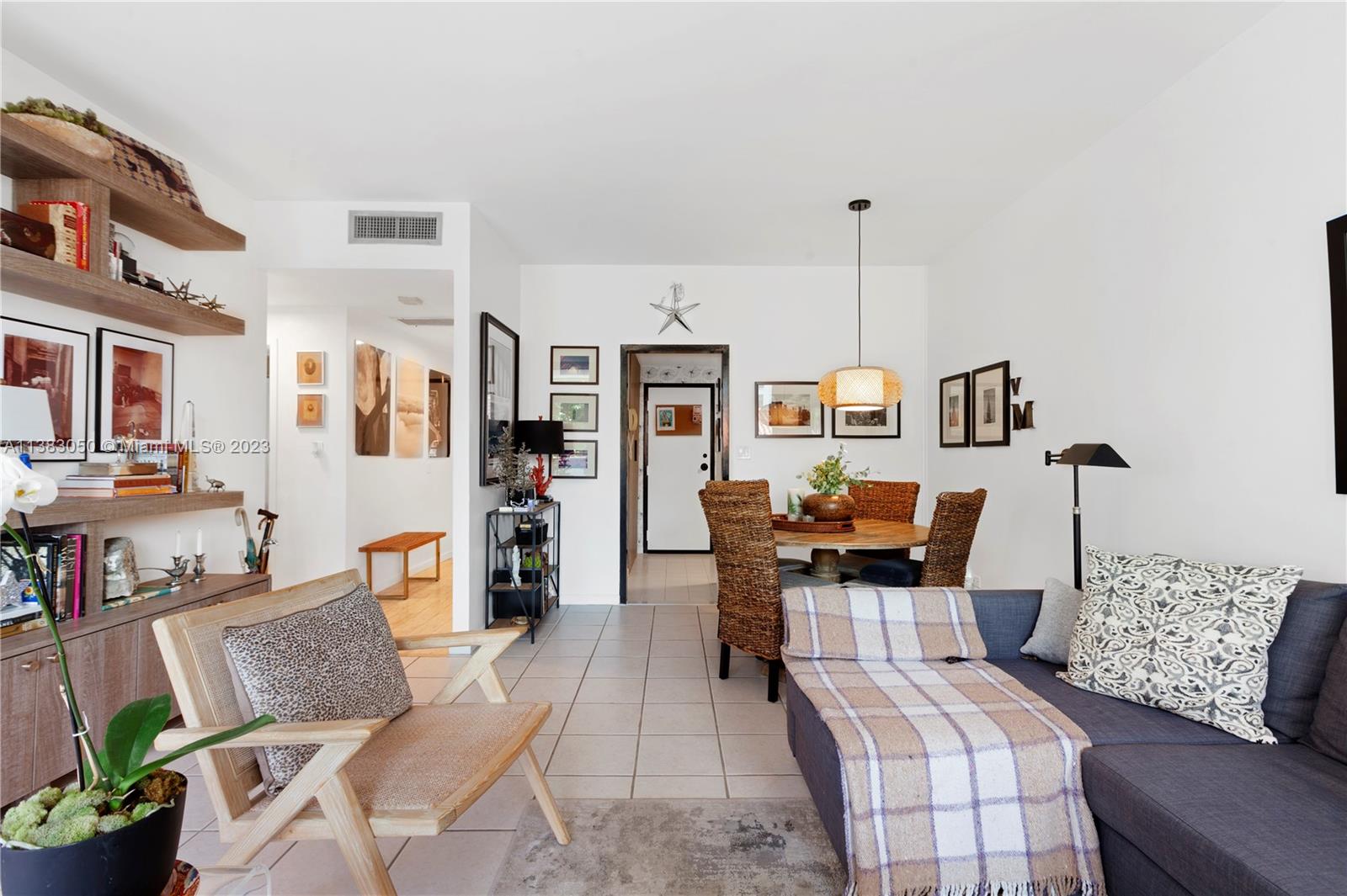 700 Biltmore Way # 207