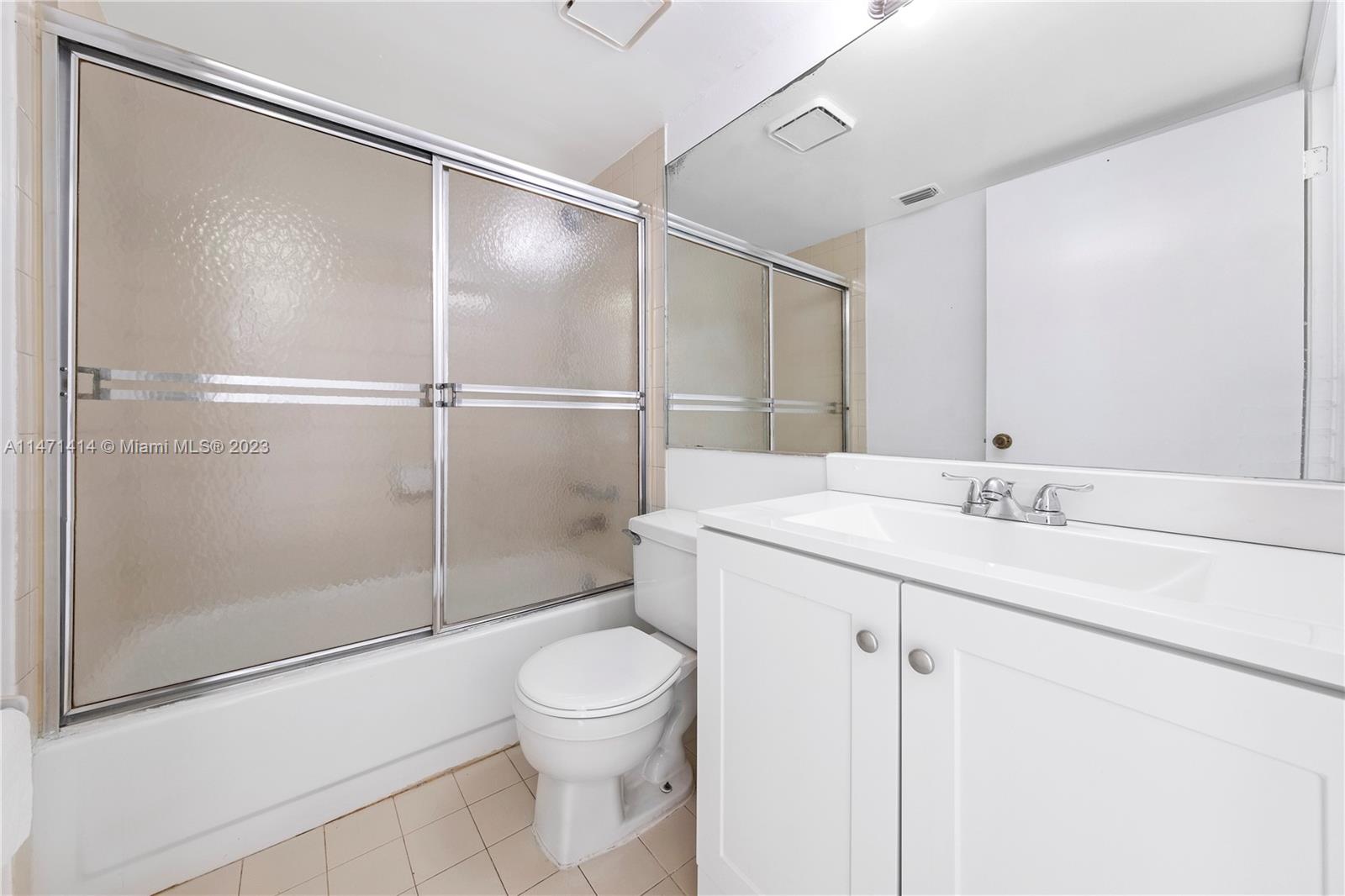 199 SW 12th Ave # 412B