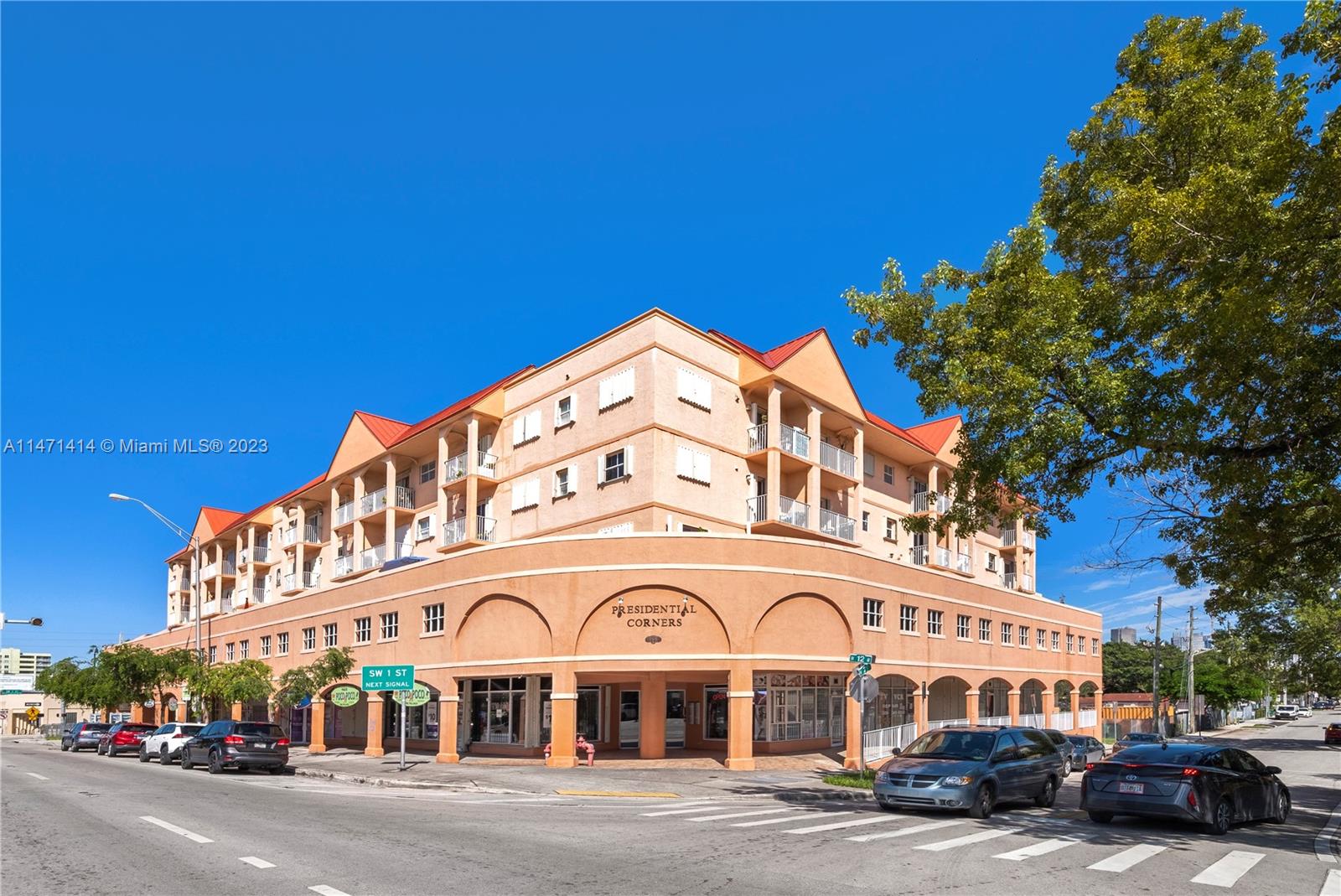 199 SW 12th Ave # 412B