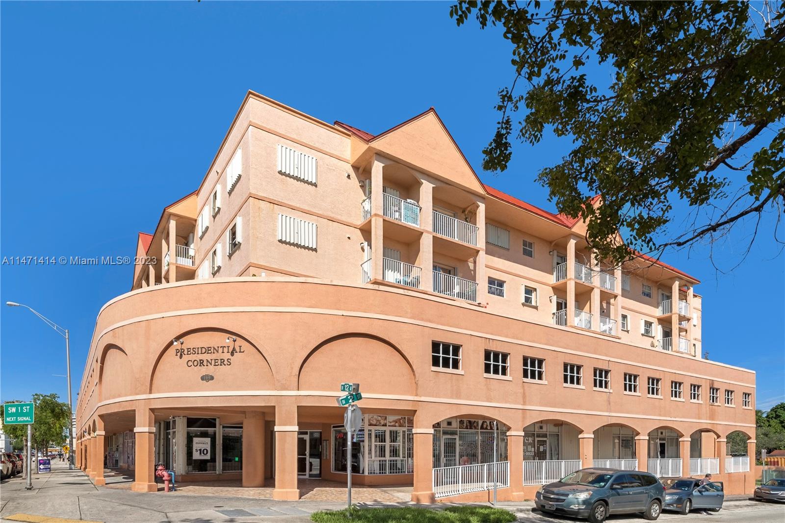 199 SW 12th Ave # 412B