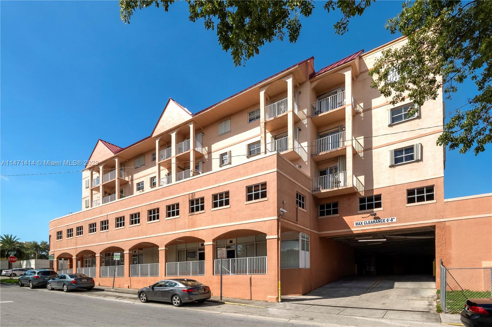 199 SW 12th Ave # 412B