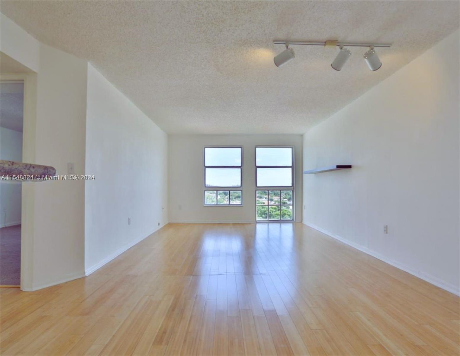 2351 Douglas Rd # 1010