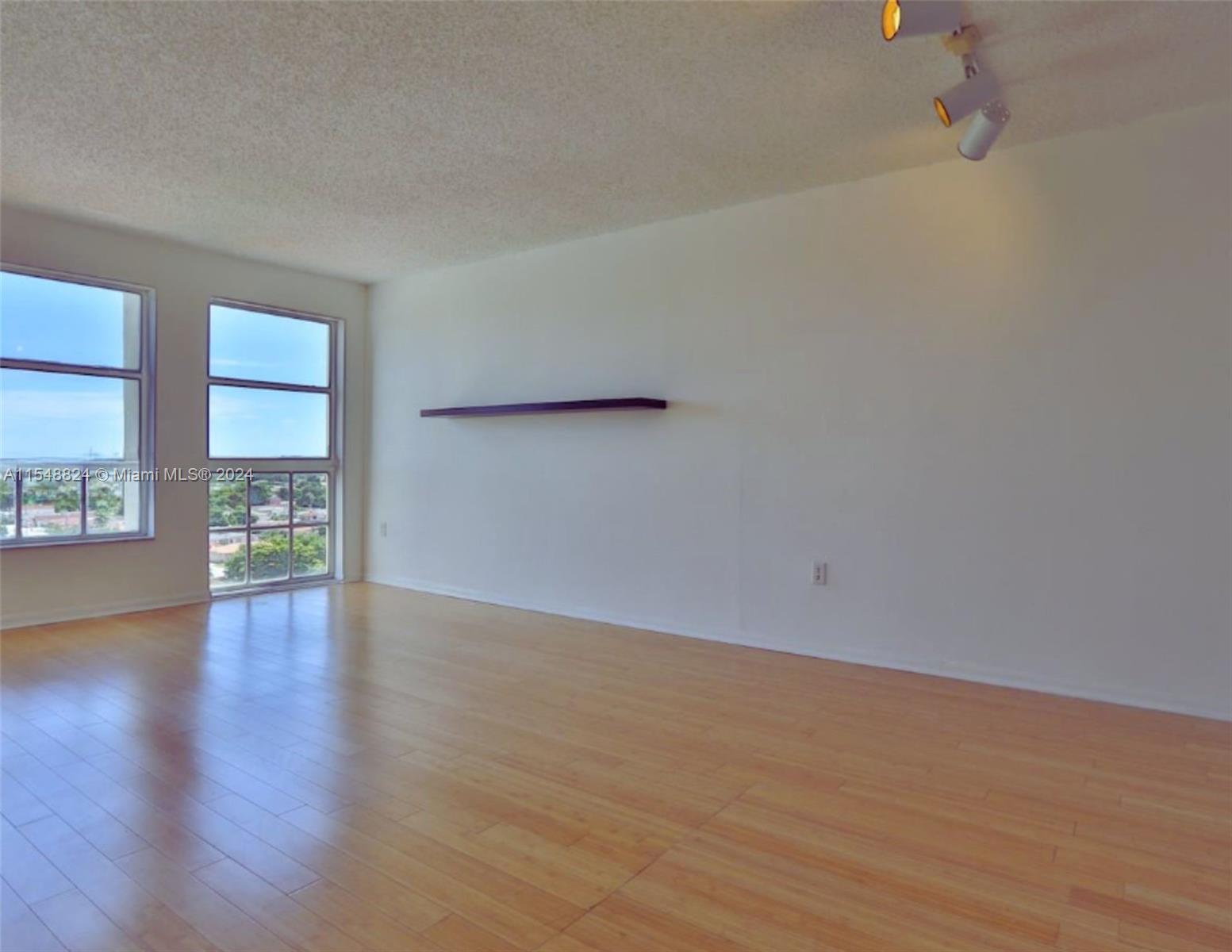 2351 Douglas Rd # 1010