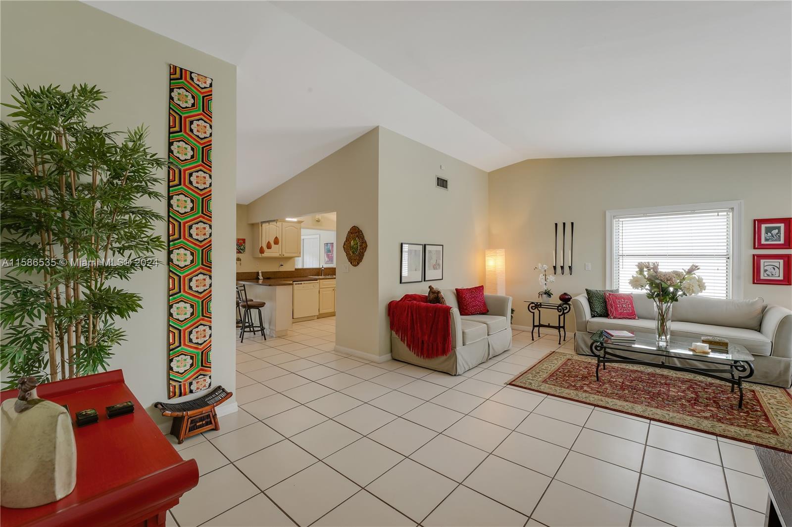 11196 SW 75th Ter