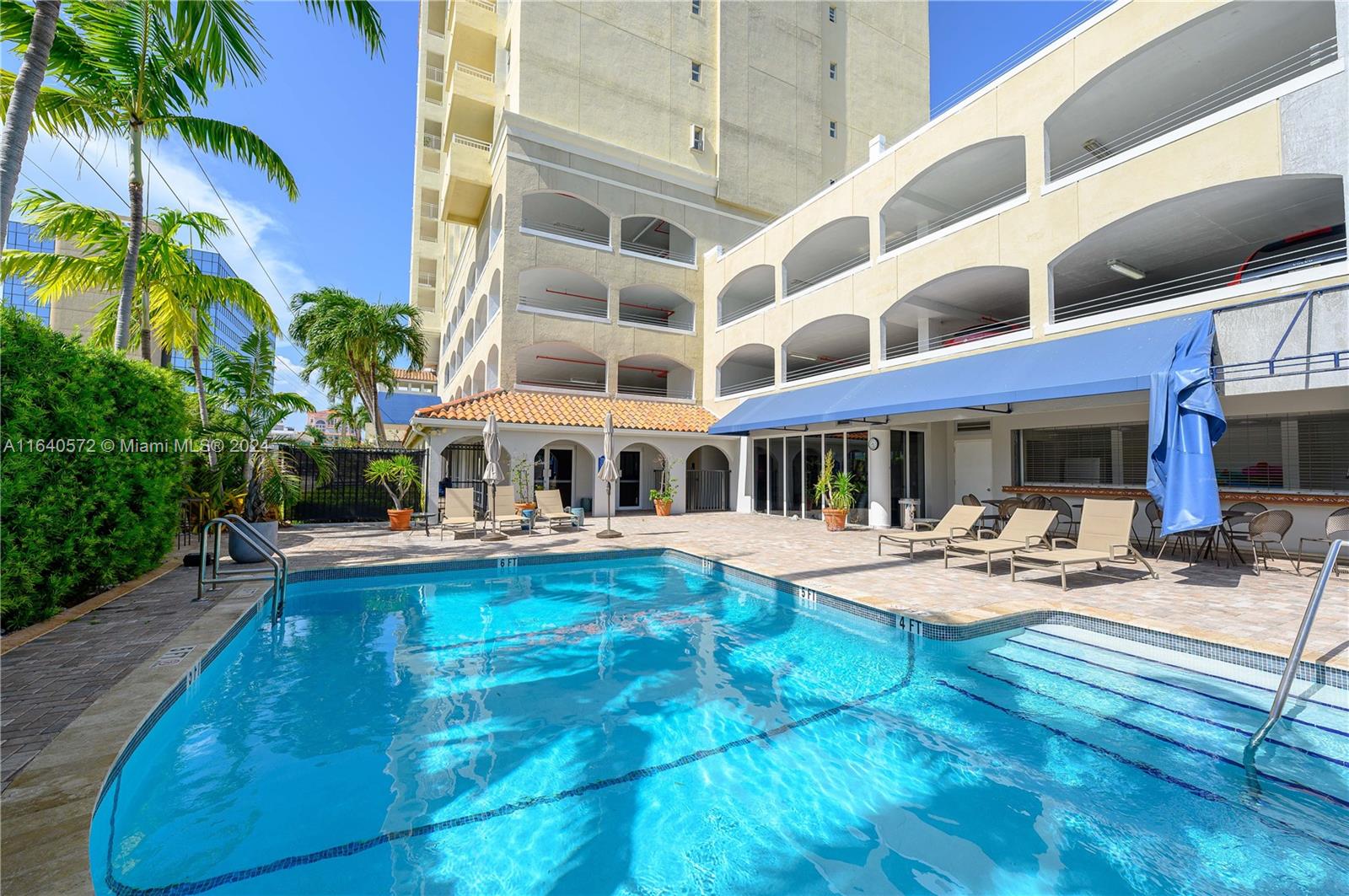 2351 Douglas Rd # 508