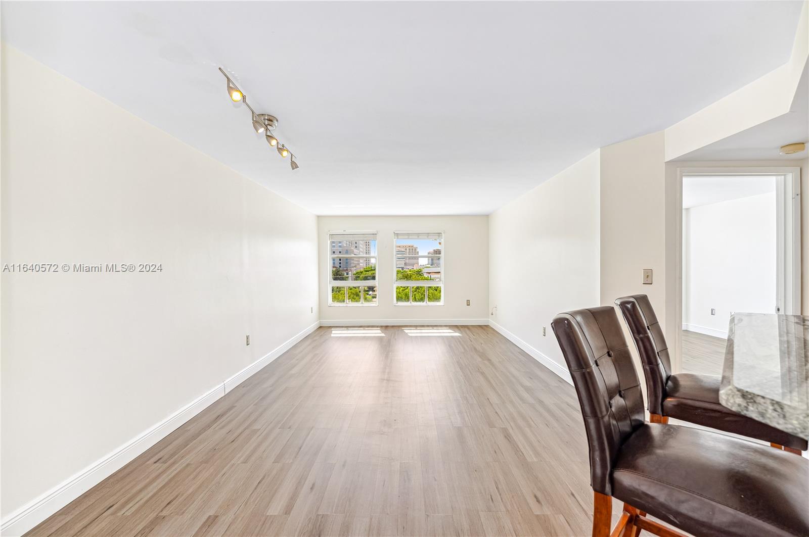 2351 Douglas Rd # 508