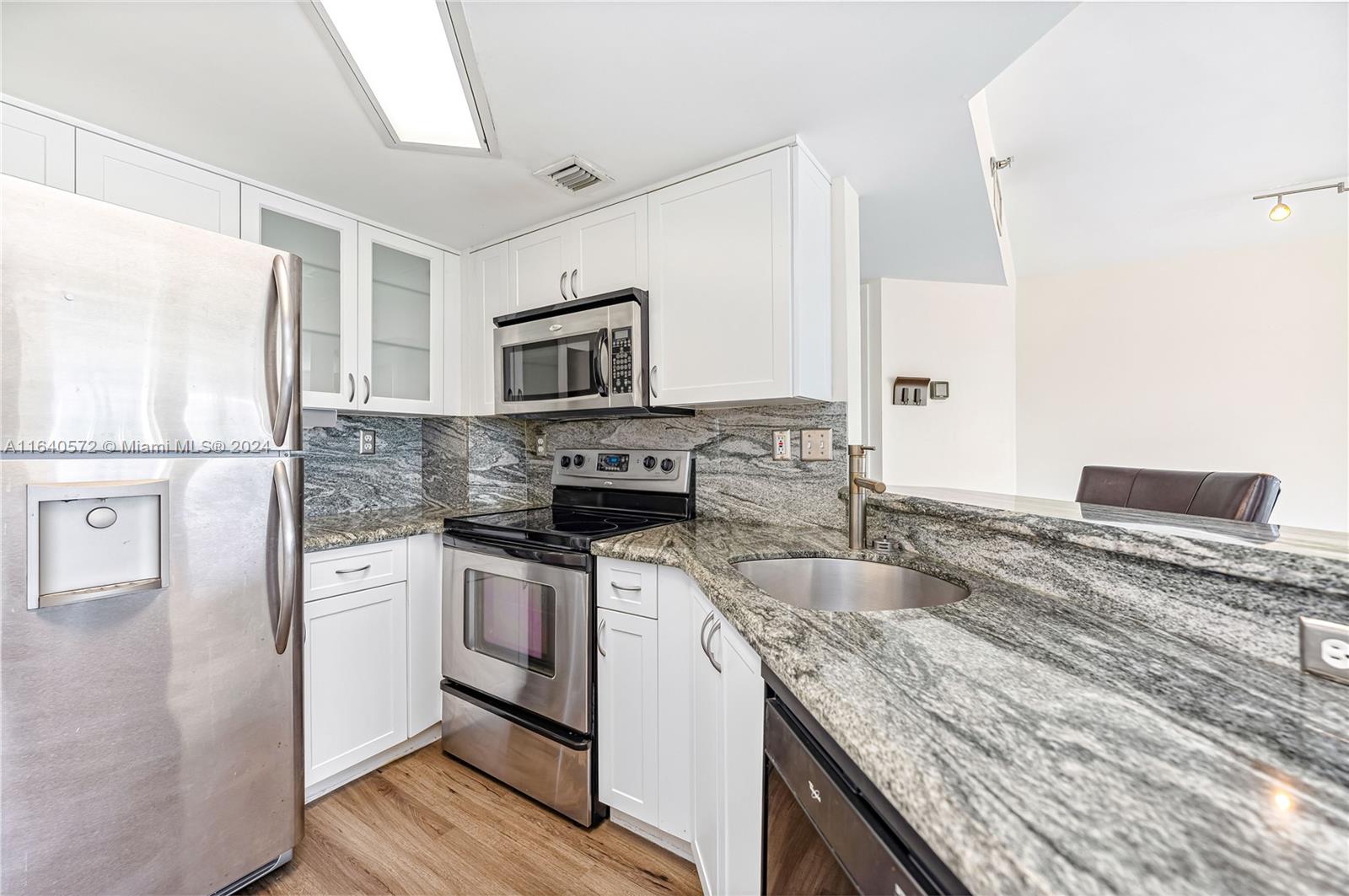 2351 Douglas Rd # 508