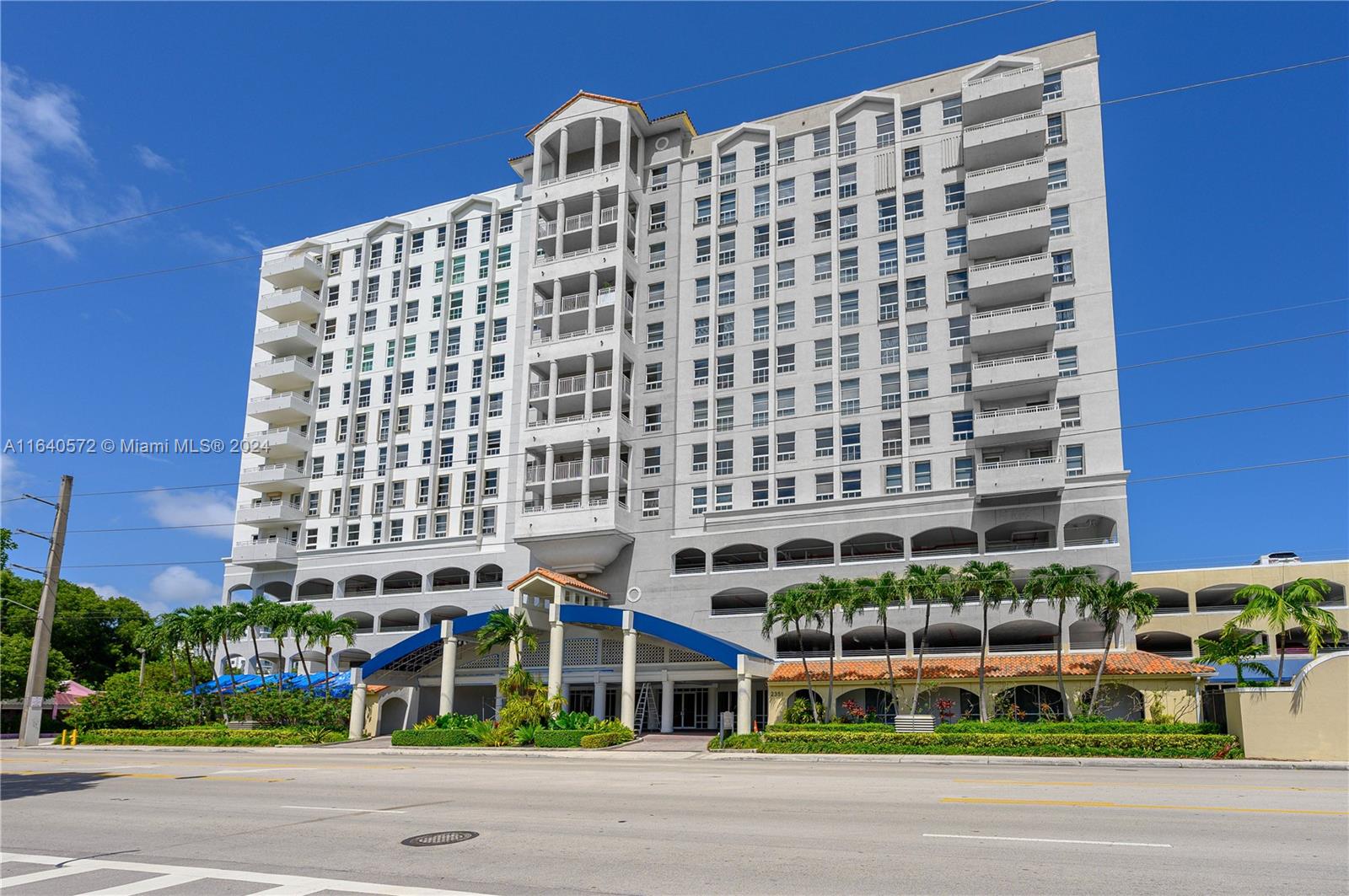 2351 Douglas Rd # 508