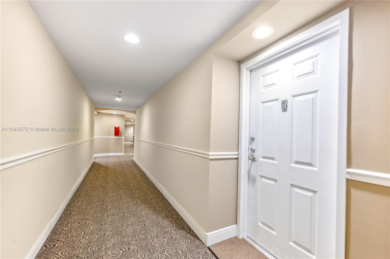 2351 Douglas Rd # 508