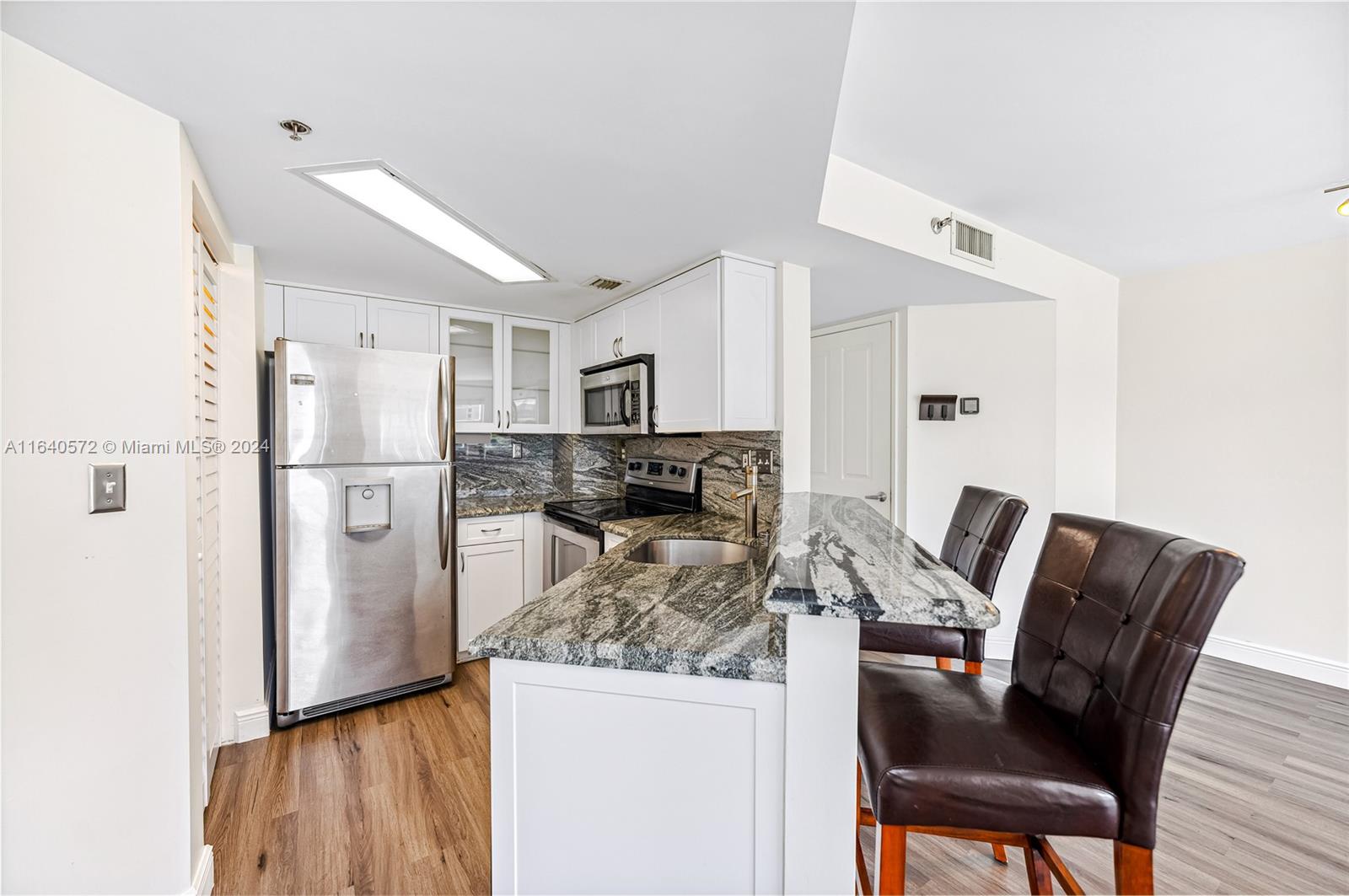 2351 Douglas Rd # 508