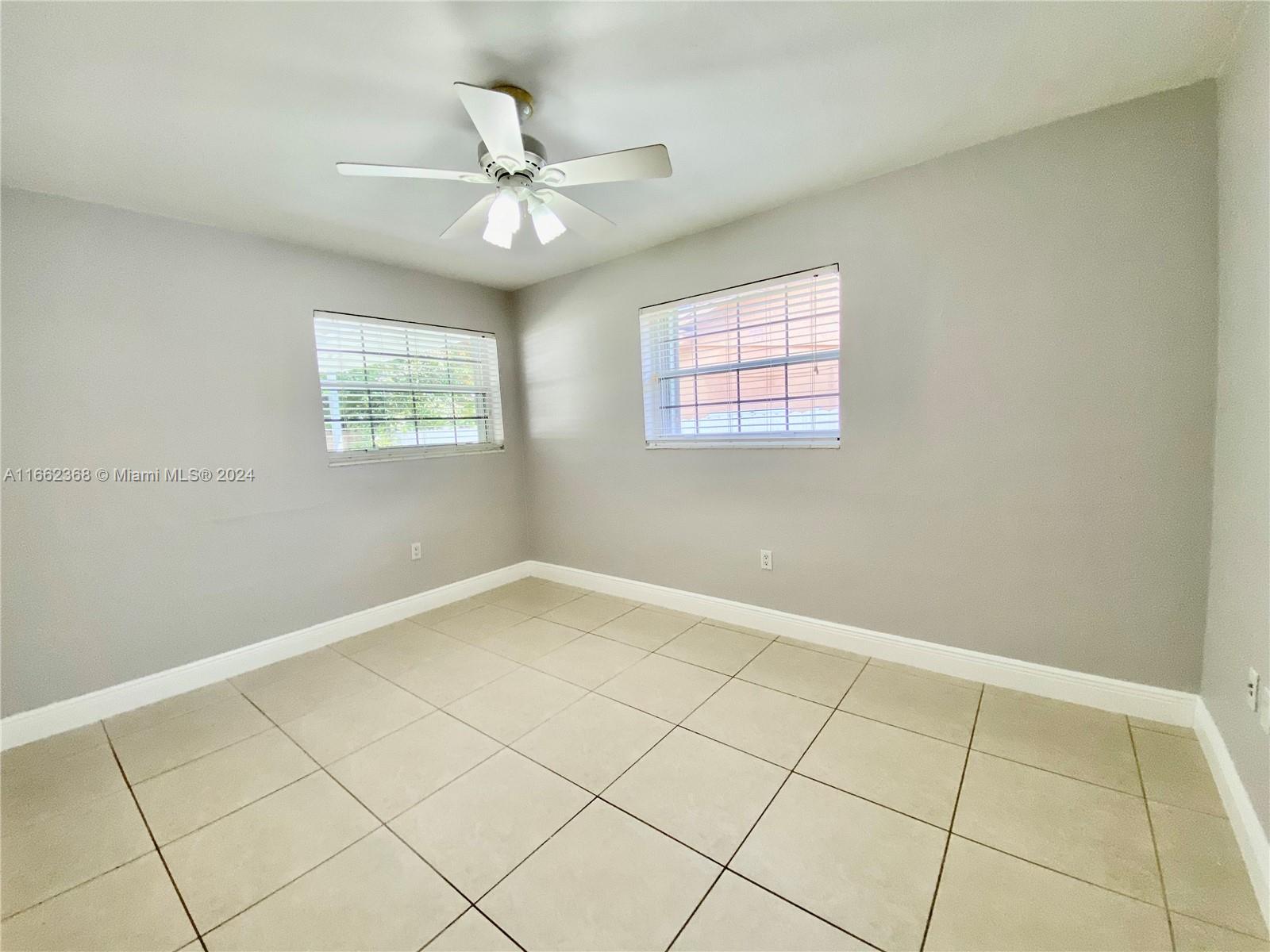 2187 SW 25th St