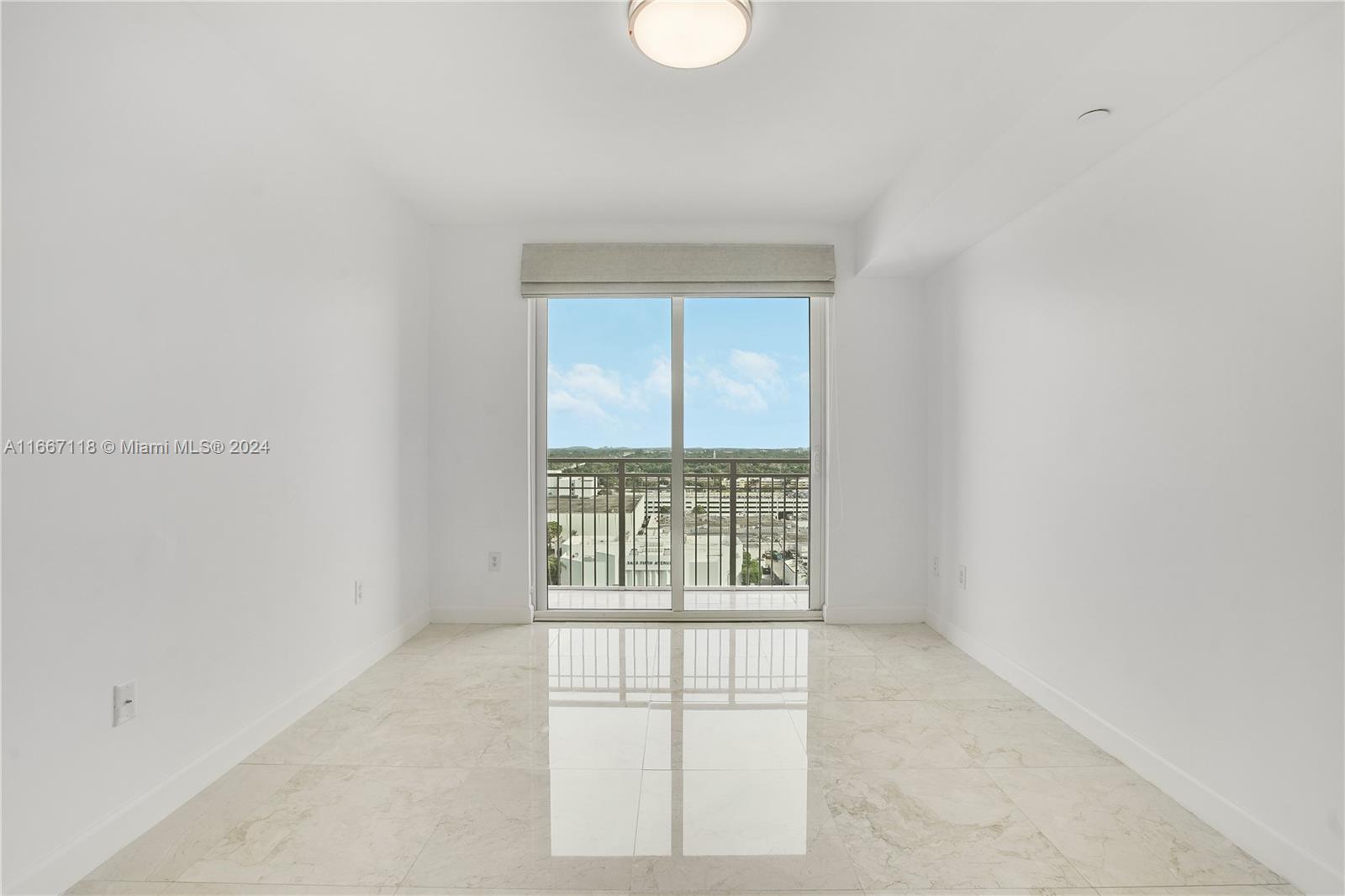 7350 SW 89th St # 1809S