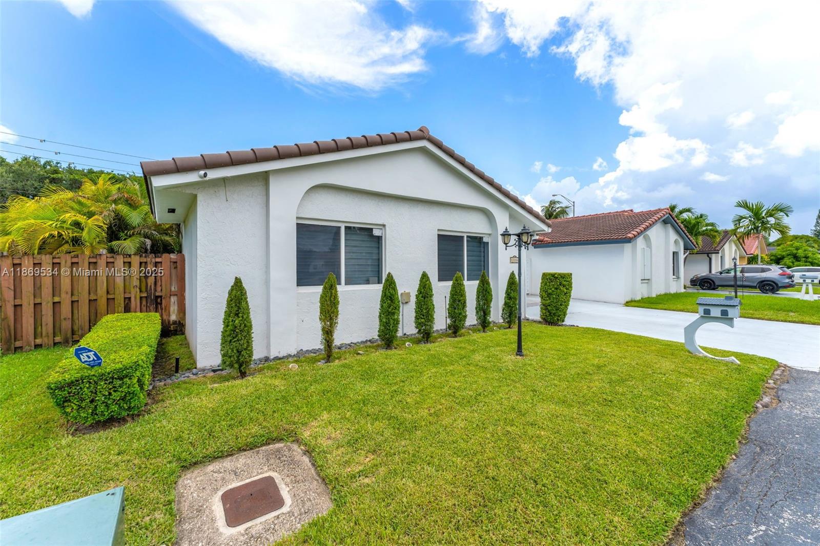 11186 SW 75th Ter