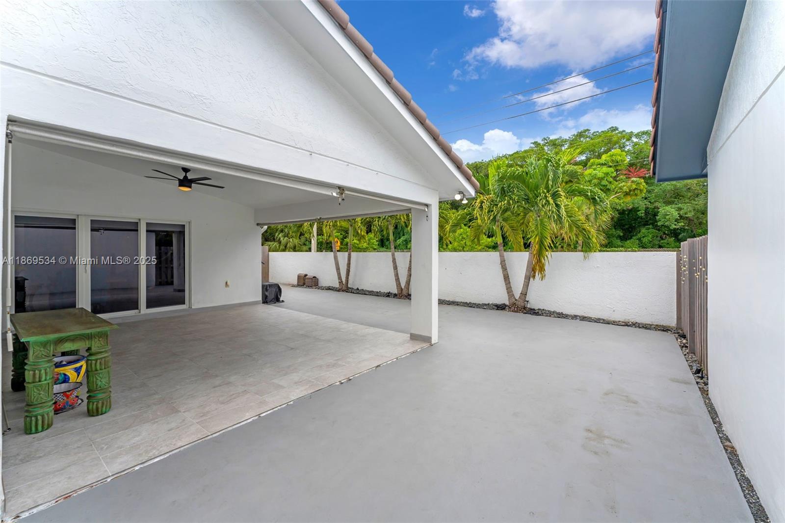 11186 SW 75th Ter