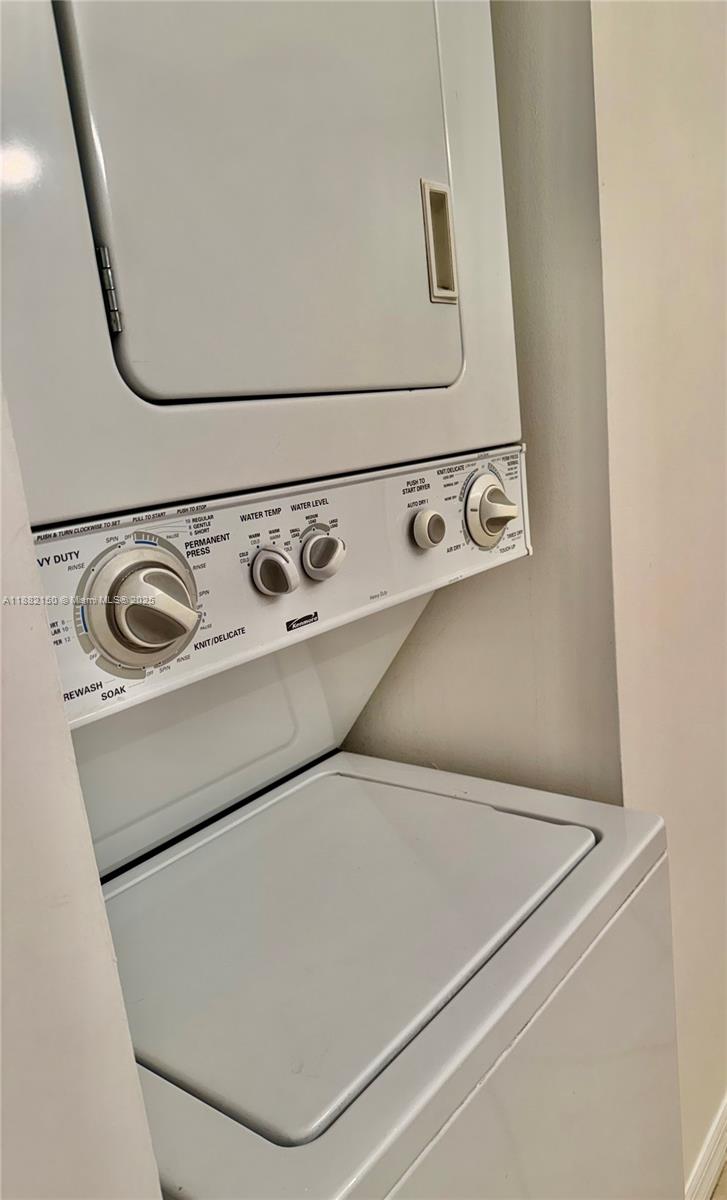 2630 SW 28th St # 38