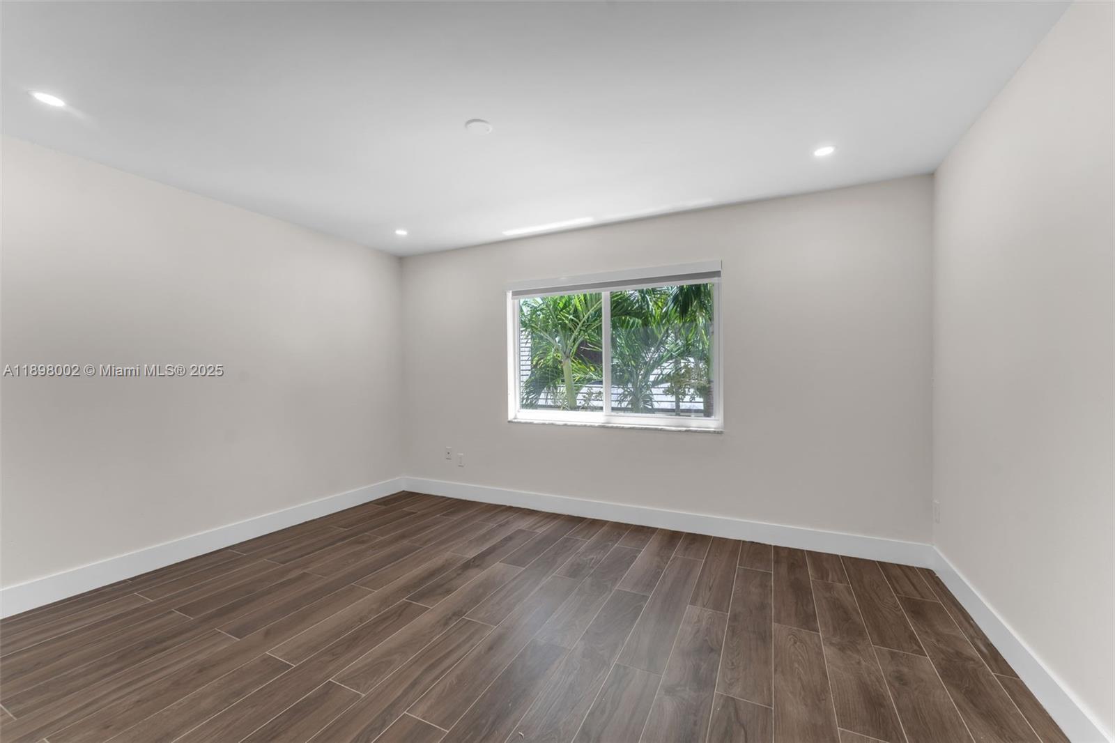 7707 Camino Real # B205, Miami Unit: B205