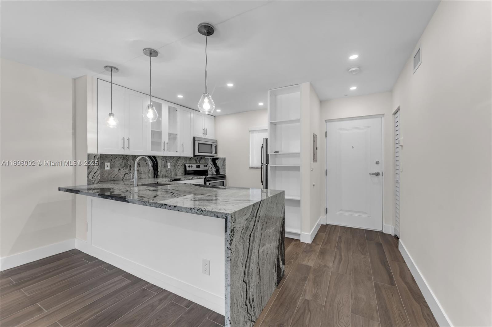 7707 Camino Real # B205, Miami Unit: B205