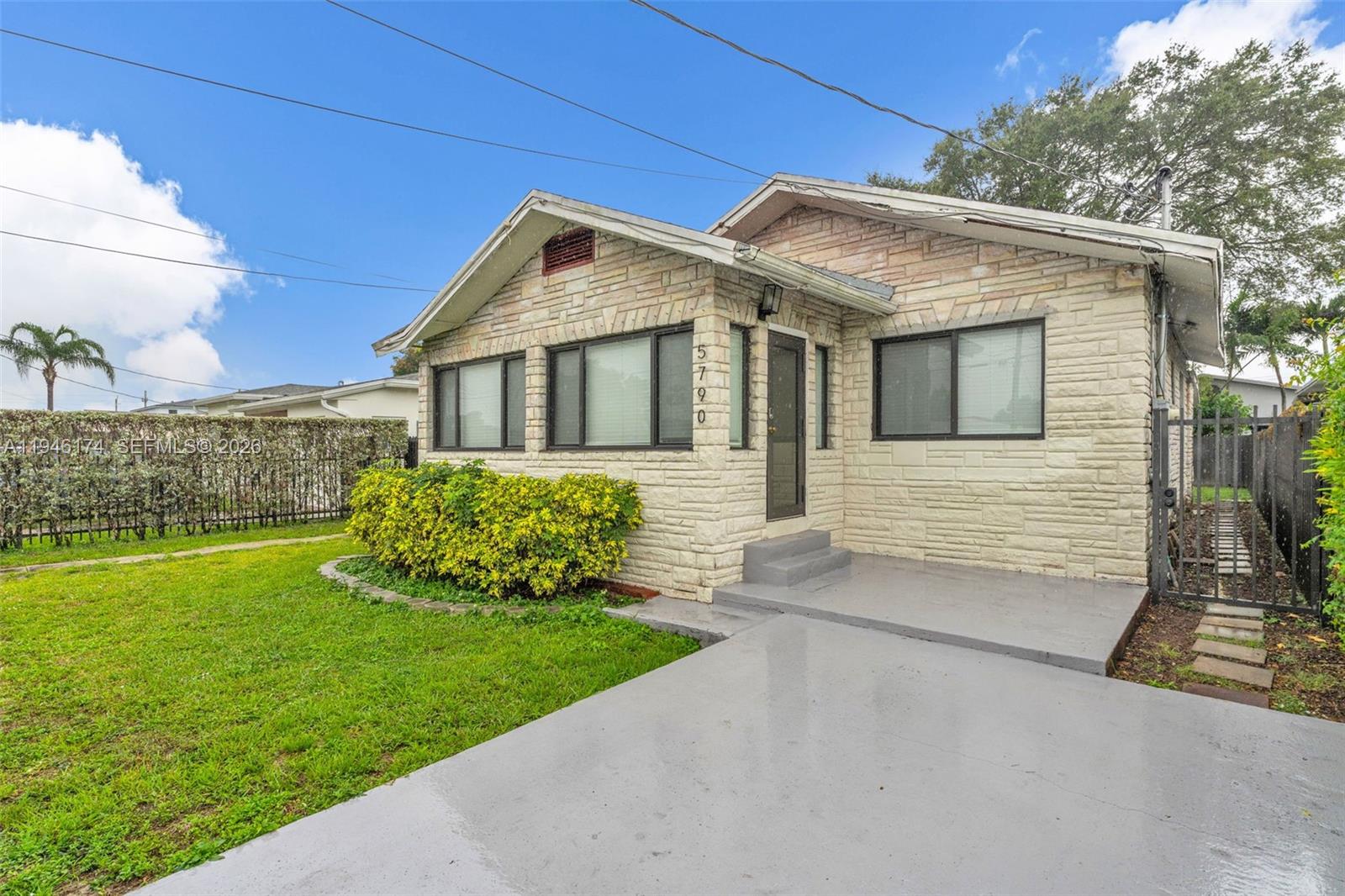 5790 SW 5th St Unit: Efficiency