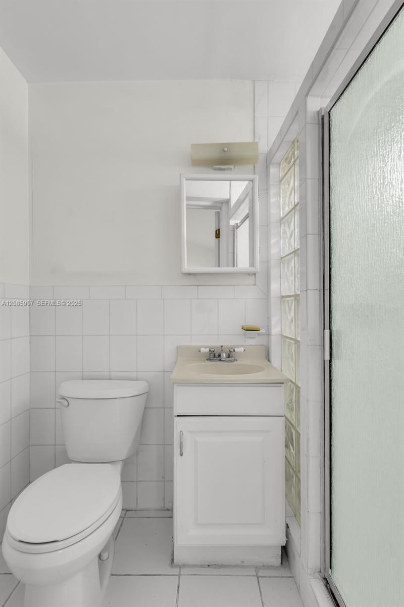 3640 SW 25th St Unit: Casita
