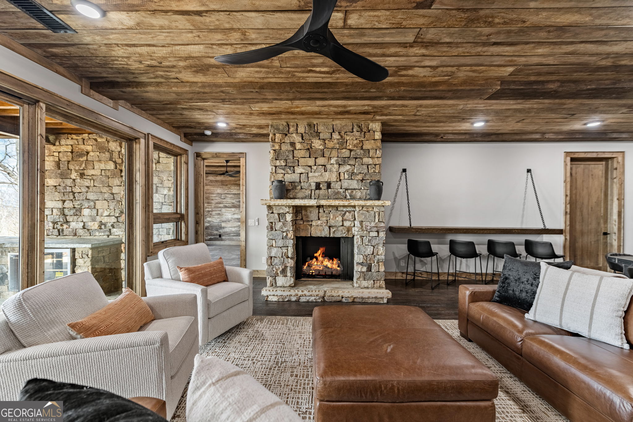 899 Dana Rd