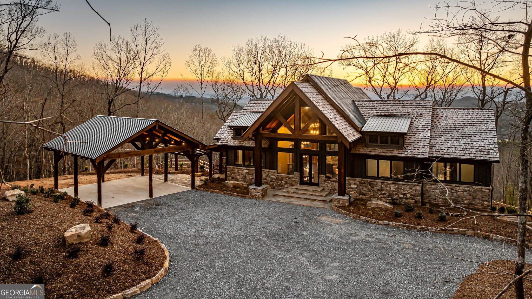899 Dana Rd