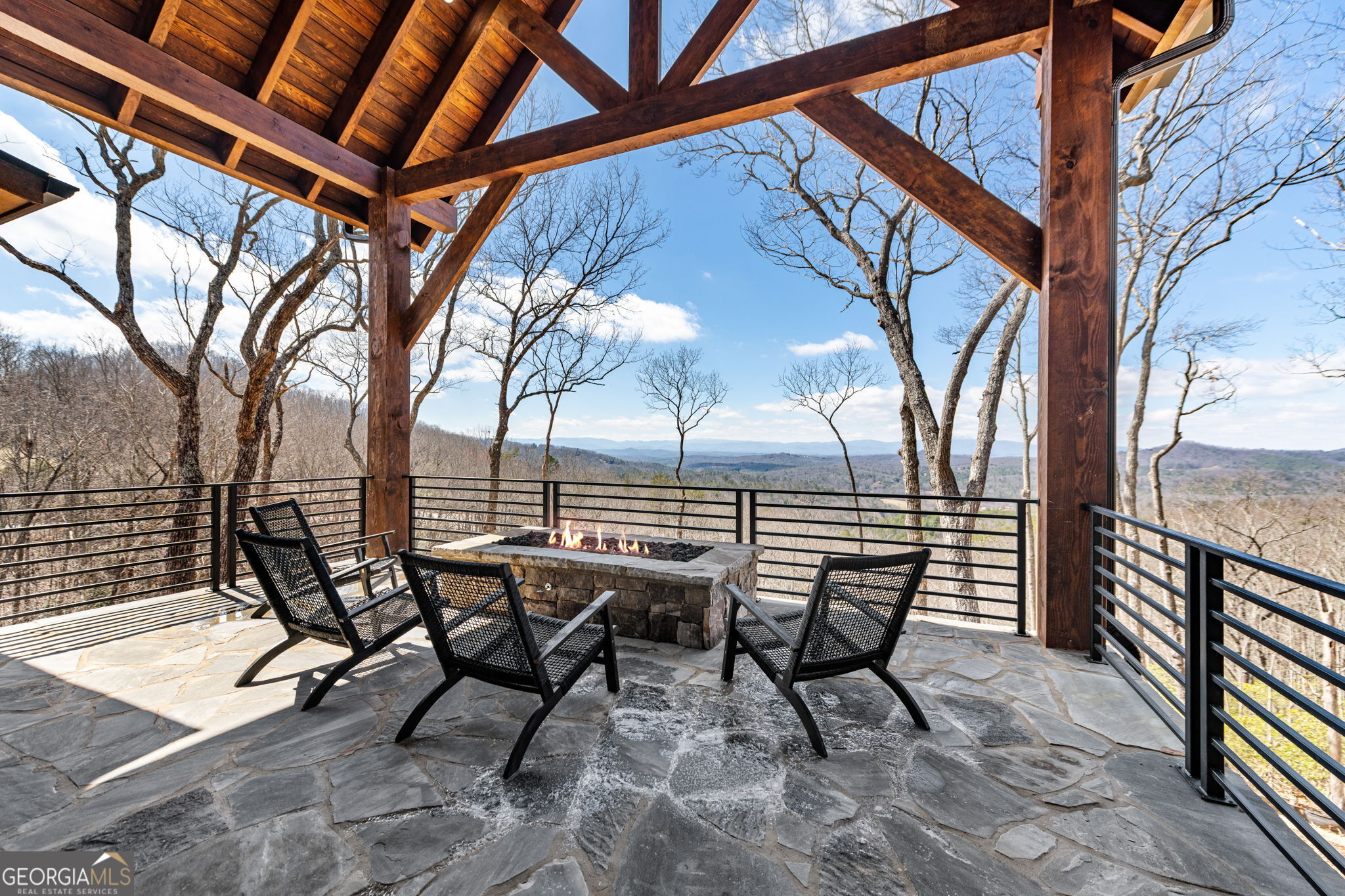 899 Dana Rd