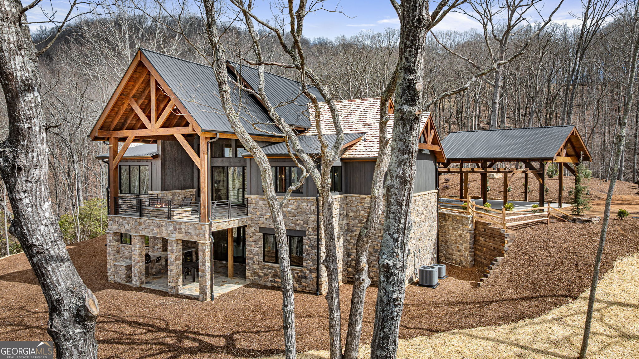 899 Dana Rd
