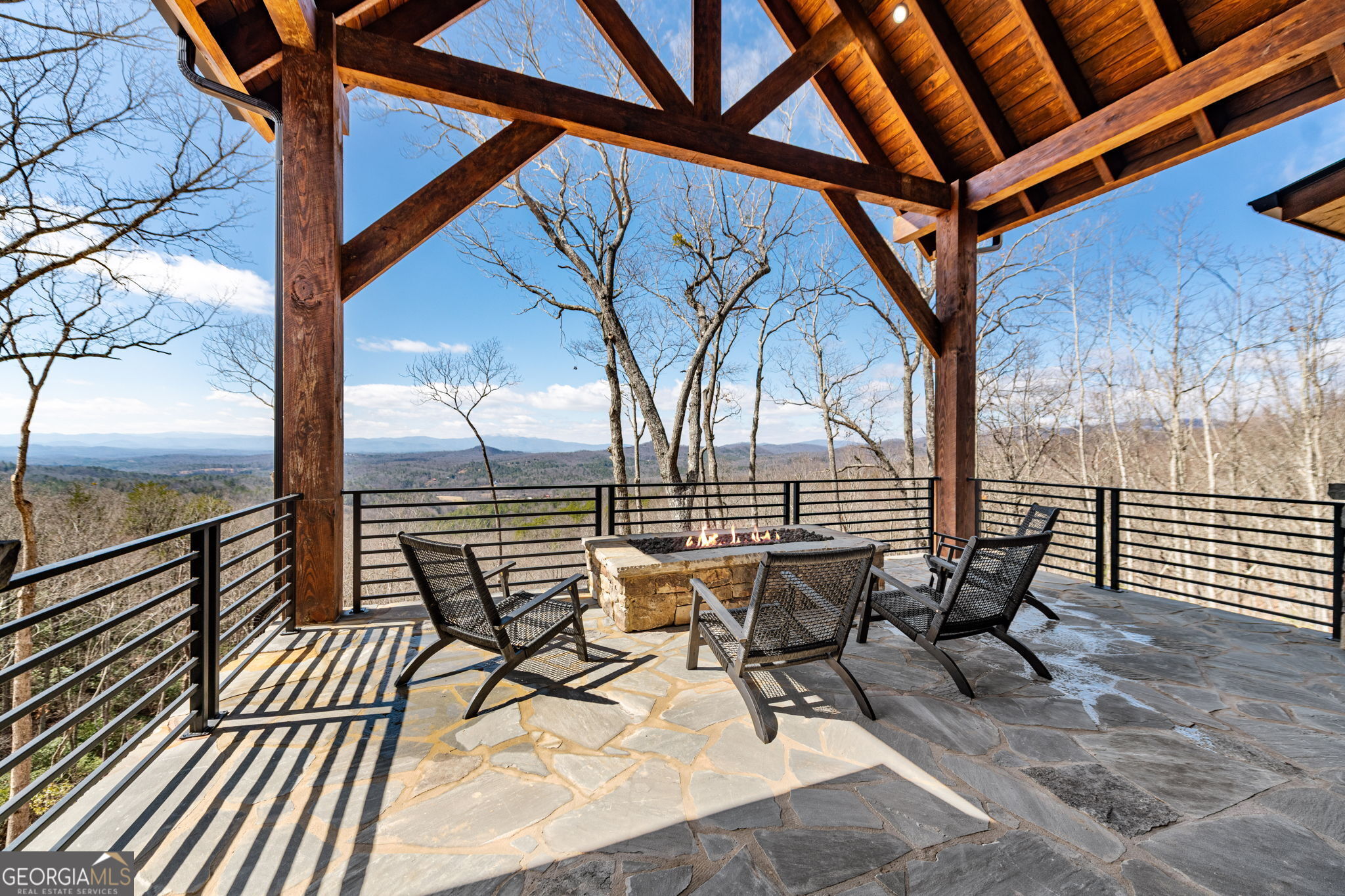 899 Dana Rd