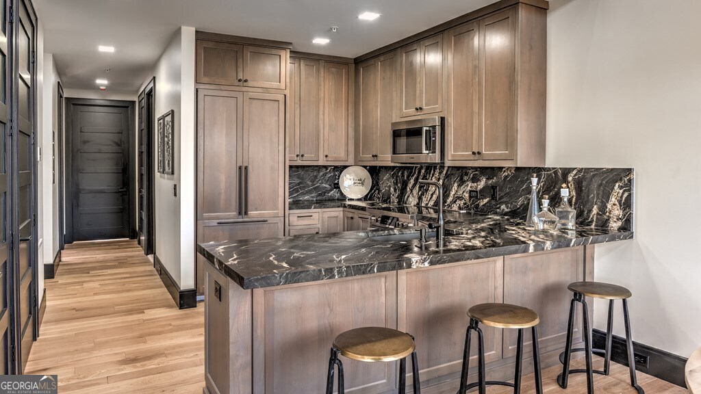 1281 #1 E Main Street