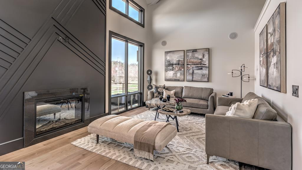 1281 #1 E Main Street