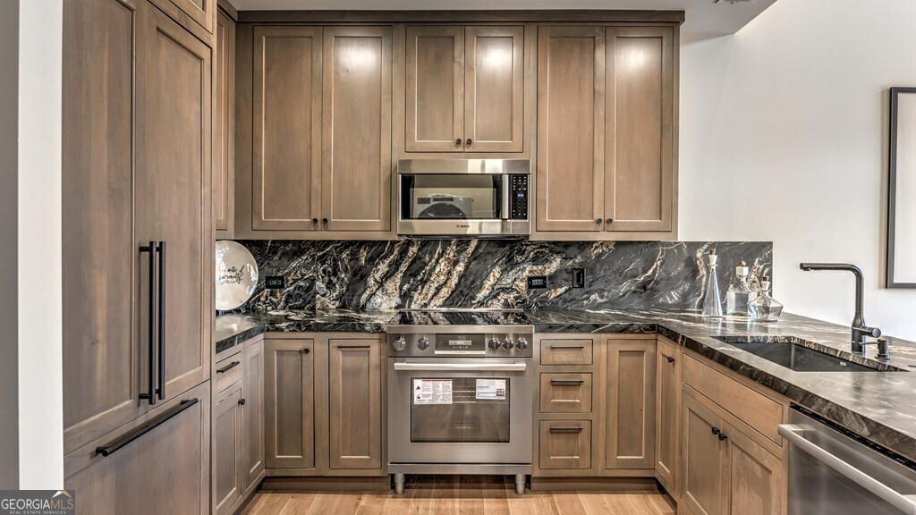 1281 #1 E Main Street