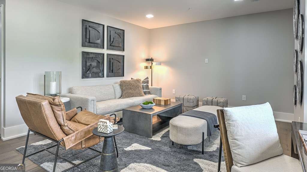 1281 #2 E Main Street