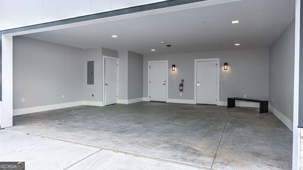 1281 #2 E Main Street