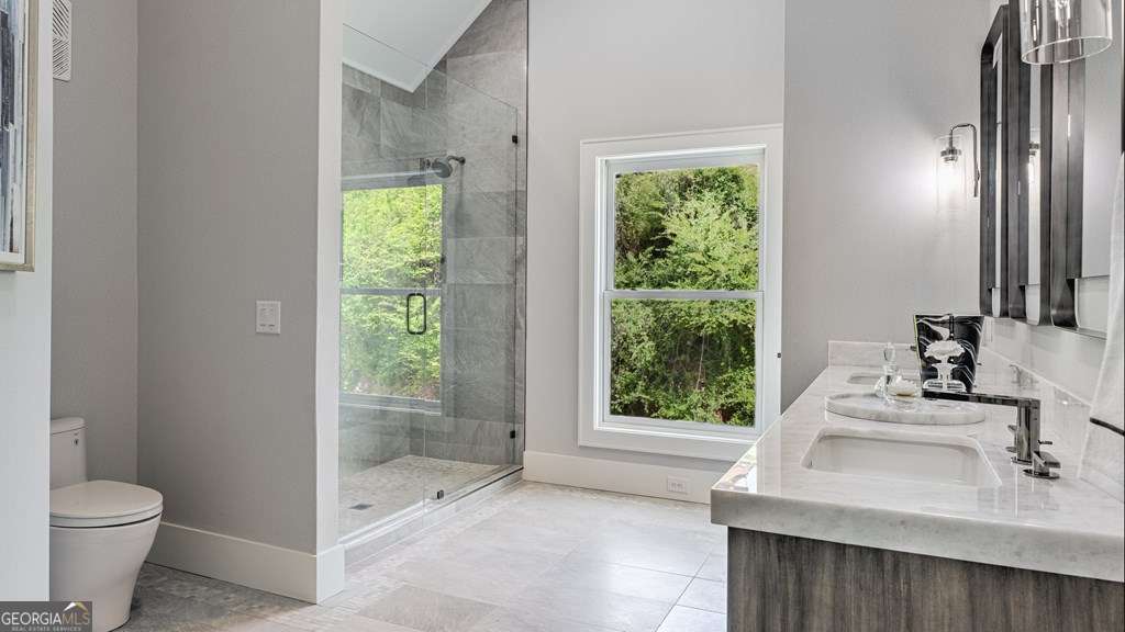1281 #2 E Main Street