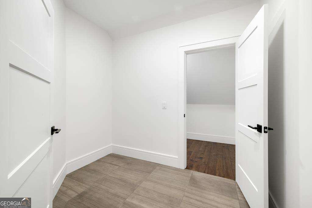 1281 #3 E Main Street