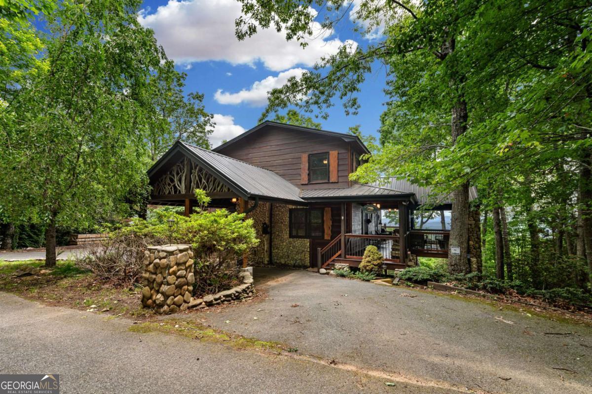 820 Sweetbay Drive