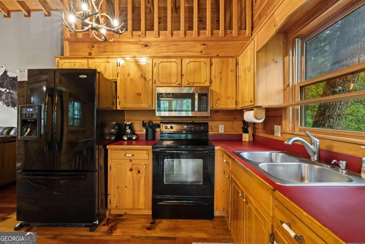 556 Cherry Lake Drive