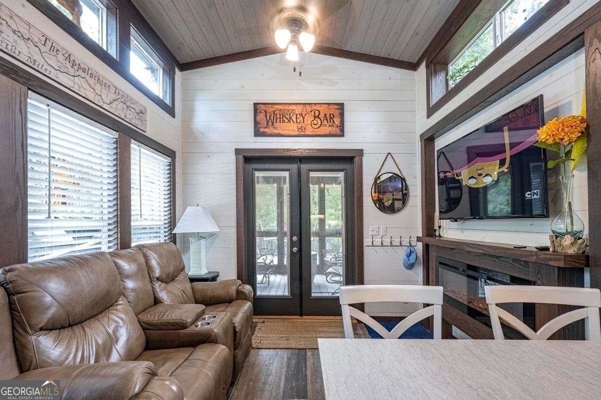 L42 Mountain Meadows Circle # 42