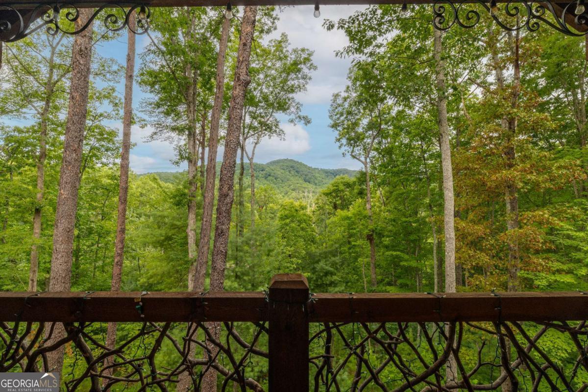 101 Heights Overlook