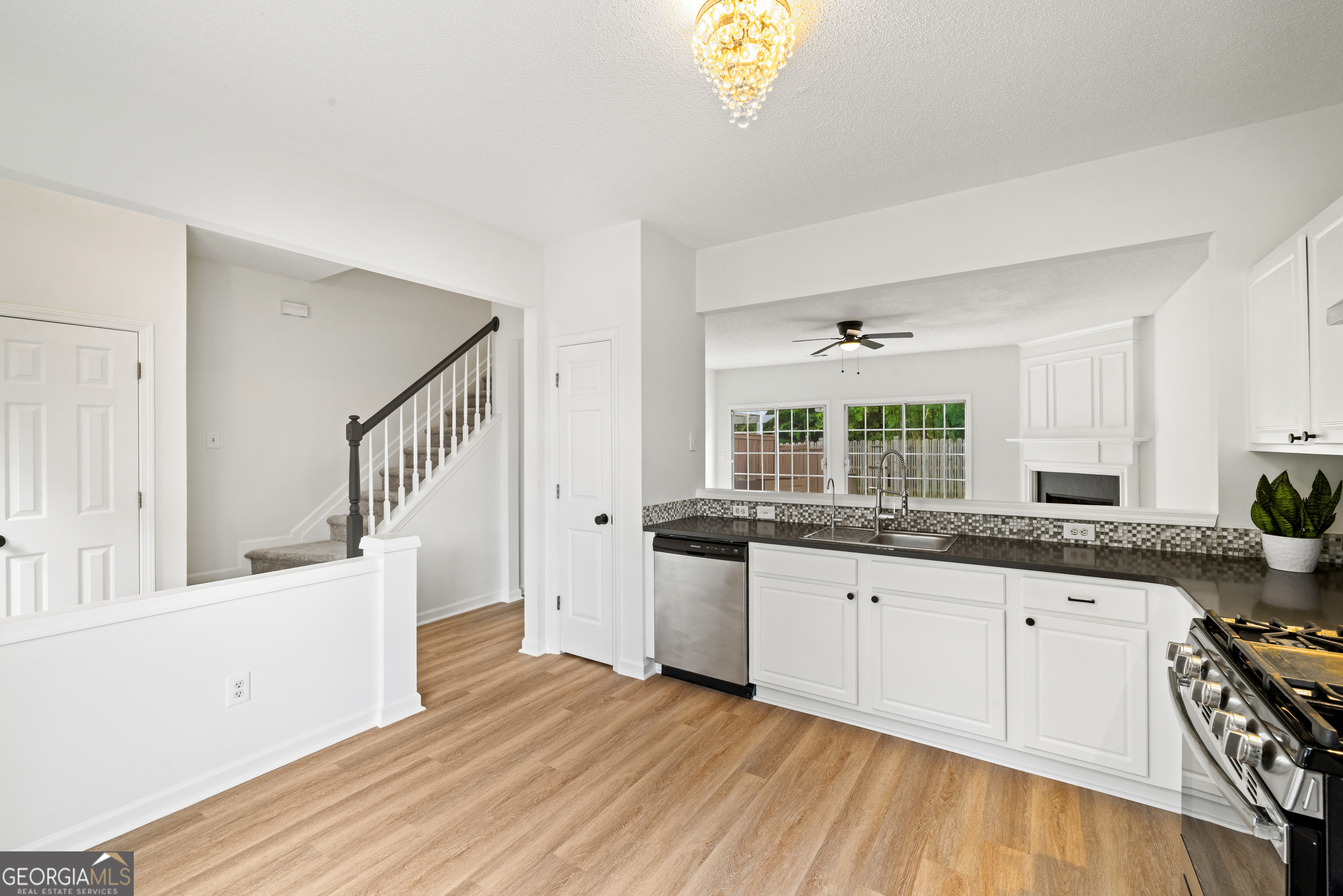 1936 Stancrest Trace NW