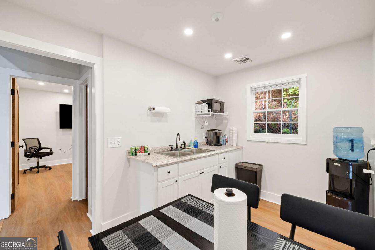 1328 Old Northcutt Road