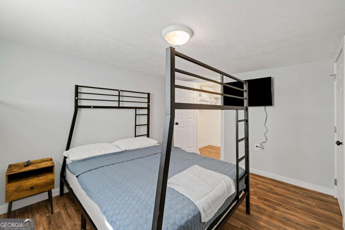 1330 Old Northcutt Road