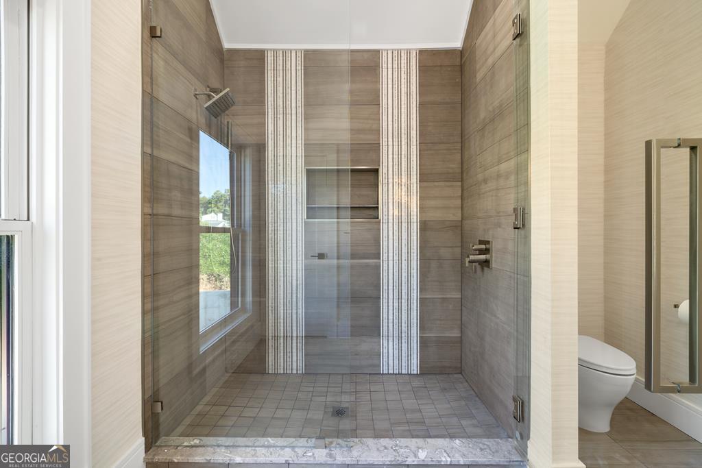 1281 E Main Street # 3