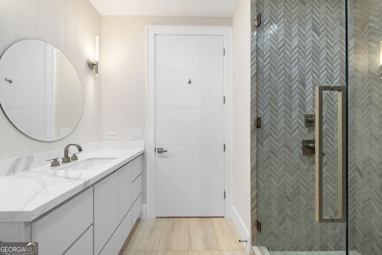 1281 E Main Street # 4