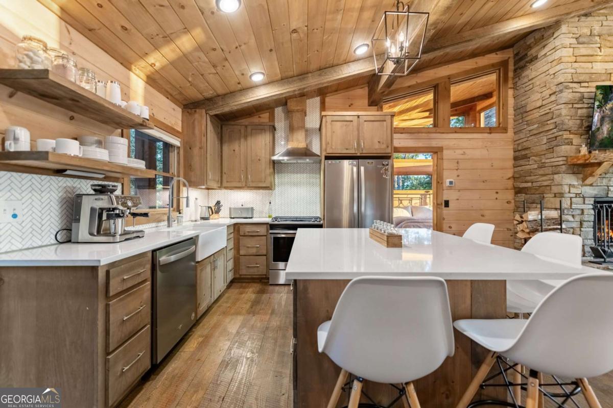 361 June Bug Lane, Blue Ridge