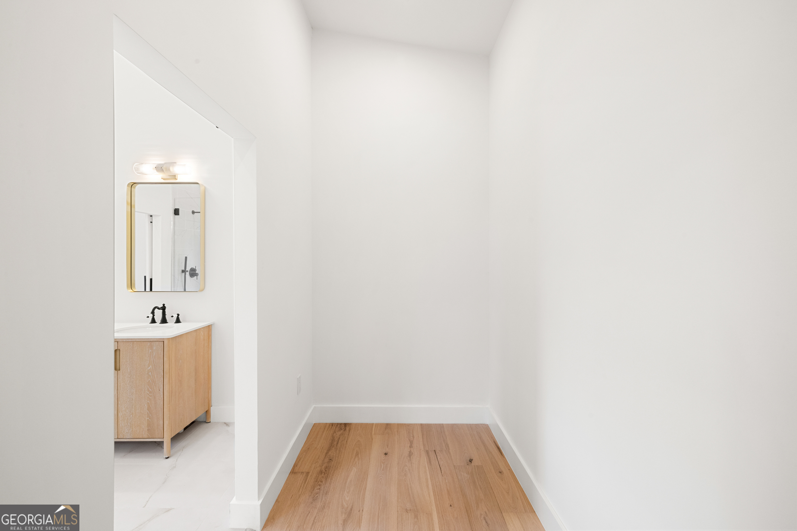 1713 Old Northcutt Road