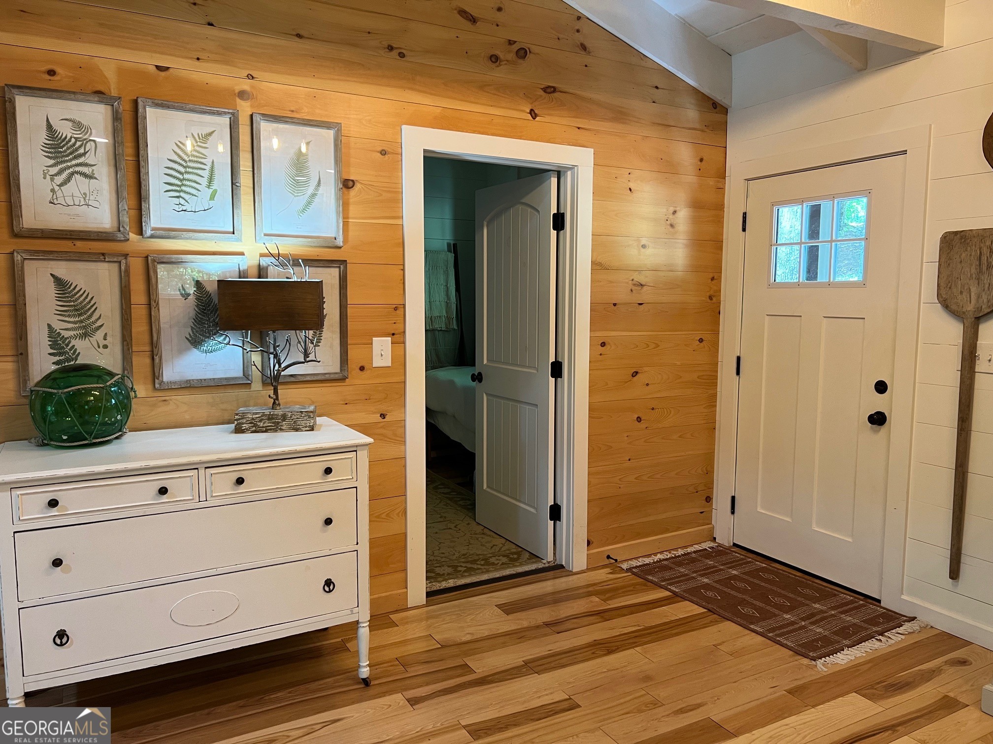 210 E Overbend Trail