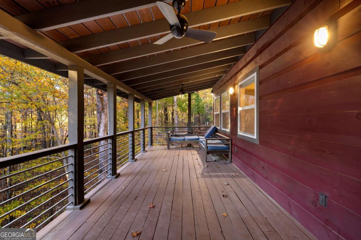 210 E Overbend Trail