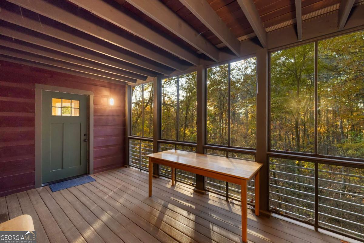 210 E Overbend Trail