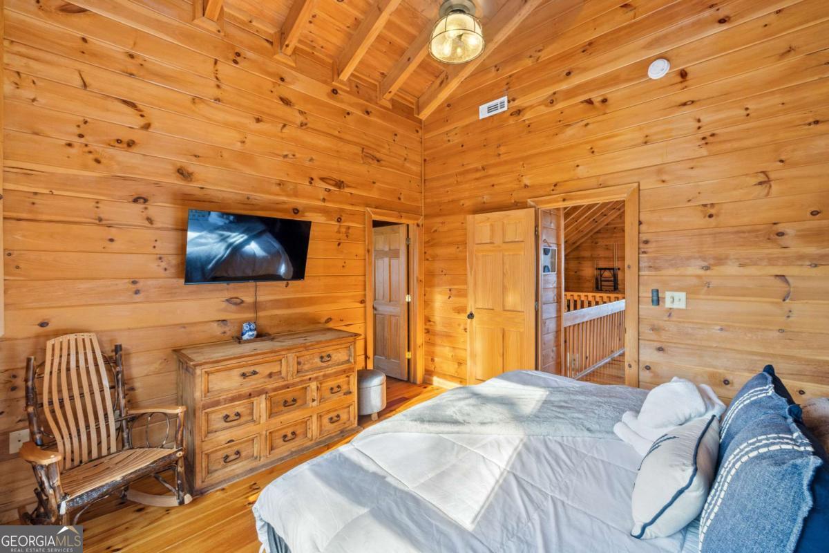 907 Ripshin Mountain Road